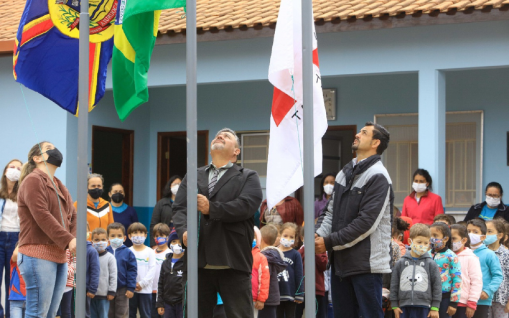 200 anos da Independência do Brasil: Hasteamento da Bandeira Nacional