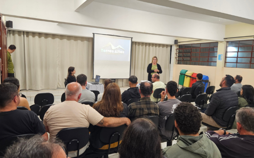 Aula Magna do Curso Técnico em Guia de Turismo fortalece formação profissional em Aiuruoca.